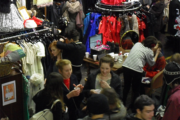 Brighton Shoppers