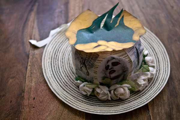 Hats off to Laura-Mary Carter from Blood Red Shoes for her creation!