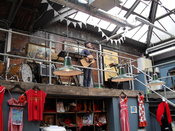 Live at Beyond Retro!