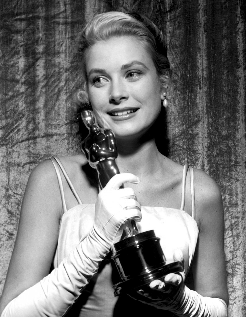 Grace Kelly with her Academy Award for Country Girl, 30 March 1955