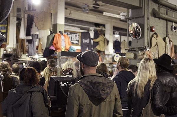 crowd_5