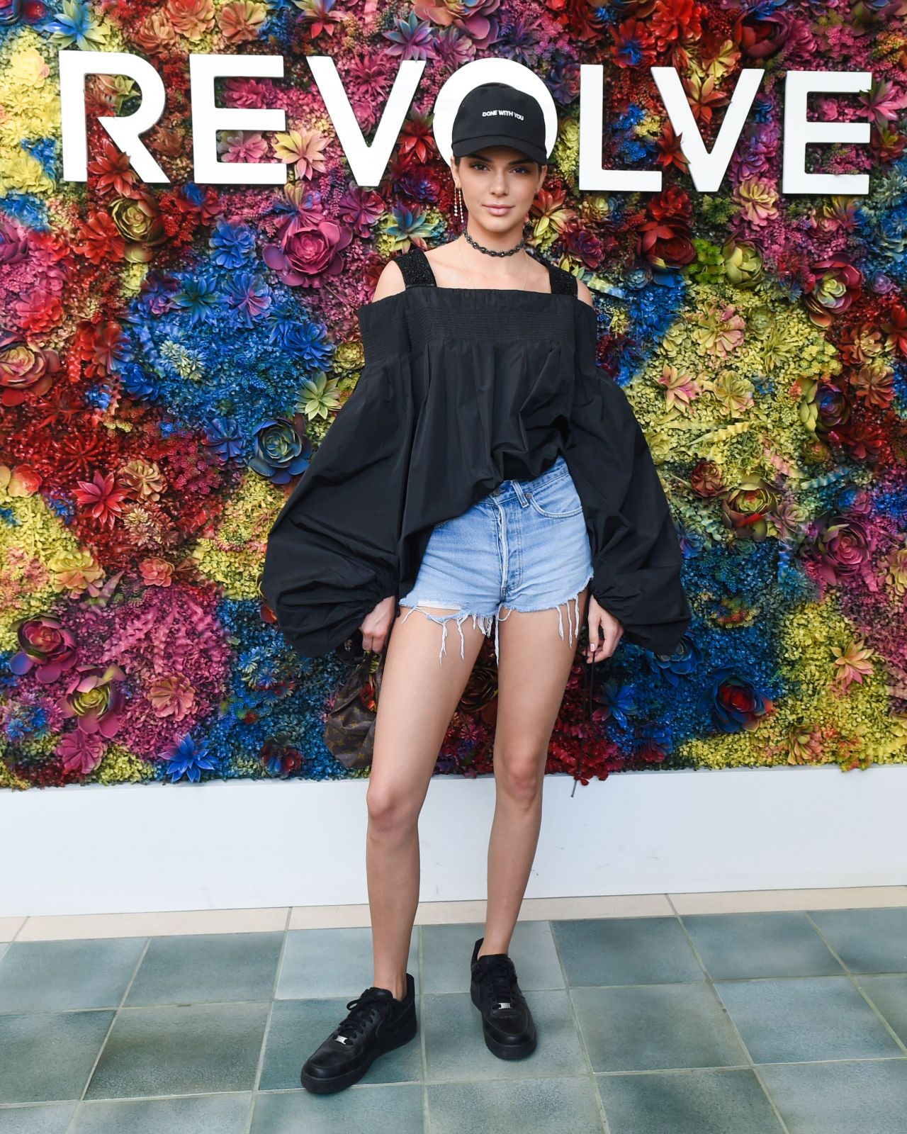 kendall-jenner-revolve-festival-day-2-at-coachella-in-palm-springs-4-16-2017-1